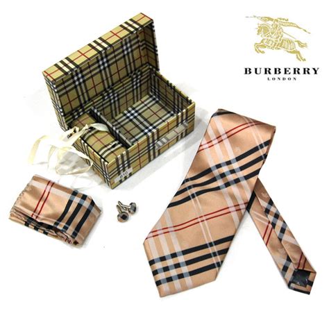 vente cravate burberry pas cher|Cravate en soie Burberry Multicolore en Soie .